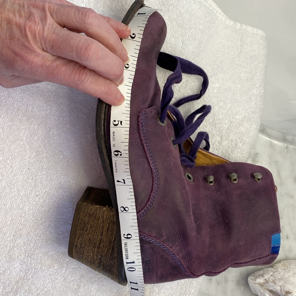 Fleuvog Adriana Boot Size 9.5 - Picture 7 of 7